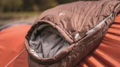 Robens Serac 600 Sleeping Bag - RIGHT ZIP -Outwell || Vango || Fiamma Sales Store 250173 serac 600 feature photo 12 1