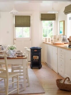 Provence 3kw Portable Gas Heater In Matt Black -Outwell || Vango || Fiamma Sales Store provence3 1