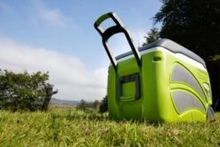 Vango Pinnacle 45L Wheelie Cooler - 100 Hr -Outwell || Vango || Fiamma Sales Store van 2021 essentials lifestyle pinnacle wheelie 45l lo 01